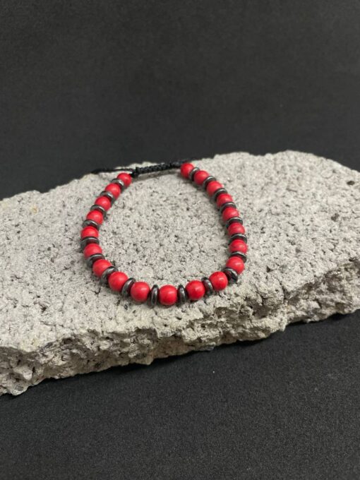 PULSEIRA DE PEDRA CORAL COM DISCO